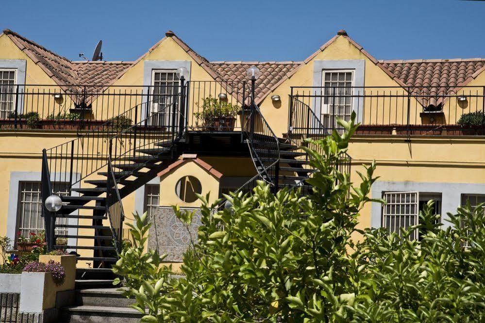 Agriturismo Il Casale Delle Ginestre Фиумичино Екстериор снимка
