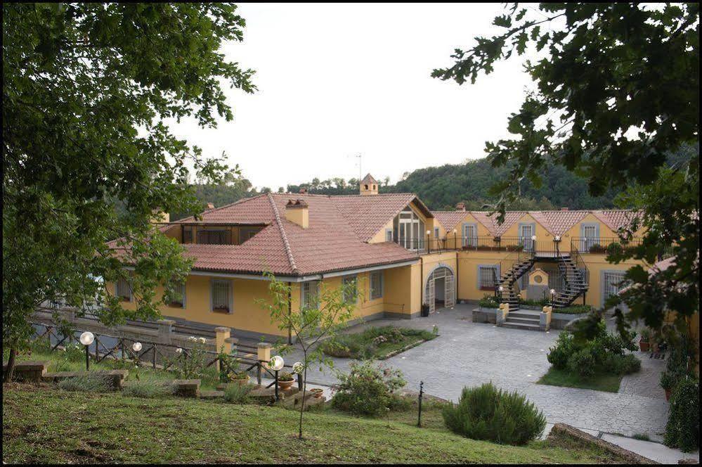 Agriturismo Il Casale Delle Ginestre Фиумичино Екстериор снимка